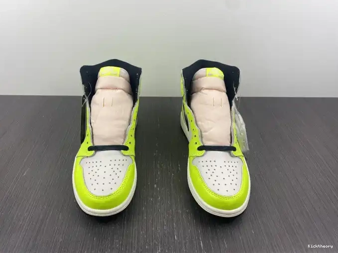 Kick Theory Air High Volt Jordan 555088-702 OG 1 0517